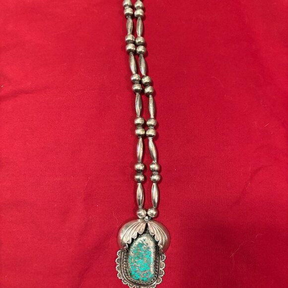 Vintage Turquoise and Silver Necklace - Picture 5 of 5